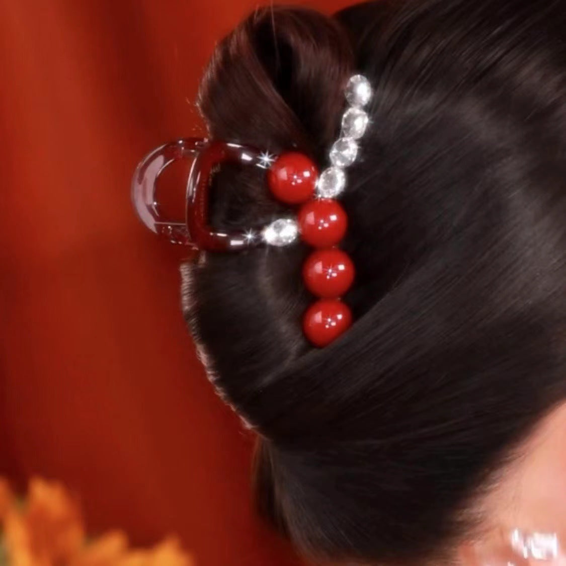Stylish Red Pearl Diamond Hair Claw Clips